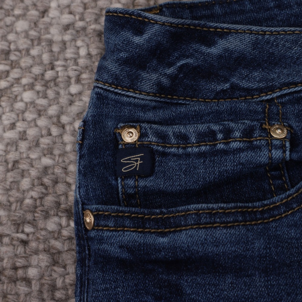 Seven7 Denim Shorts Womens 8 Dark Wash Excellent Cuffed Stretch Mid Rise Blue